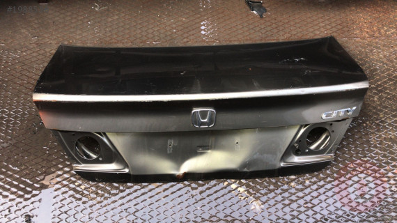 HONDA CİTY BAGAJ KAPAĞI