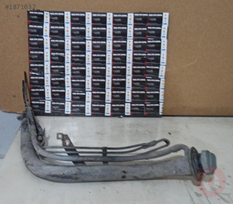 Mazda 626 yakıt dolum borusu