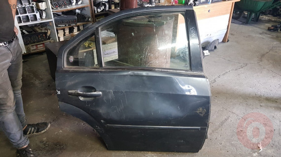 ford mondeo çıkma sağ arka kapı