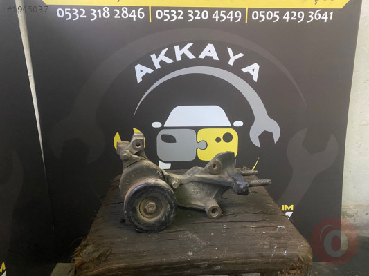 Mondeo Mk2 Motor Kulağı Orijinal Çıkma