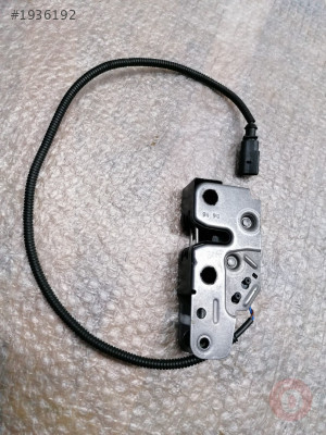5N0823509B 5N0823509A 5N0823509C MOTOR KAPUTU AÇMA KİLİDİ