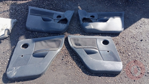 citroen c3 çıkma kapı döşemesi takım
