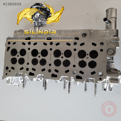 TOYOTA AVENSİS 2.2 2AD SİLİNDİR KAPAĞI