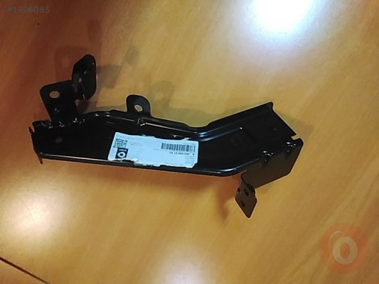 Smart forfour sağ  Çamurluk braket sıfır orj A4536200101