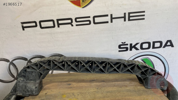 VW AMAROK ÖN TAMPON DARBE EMİCİ ÇIKMA