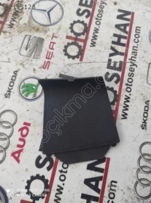 5NA867747 vw tiguan bagaj trim kaplaması