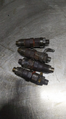 nissan urvan çıkma takım enjektör
