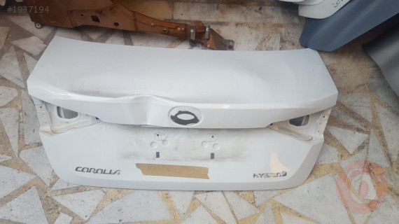 TOYOTA COROLLA ÇIKMA ARKA BAGAJ ORJİNAL 2018-2022