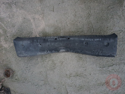 FORD FOCUS ÇIKMA ORJİNAL ARKA PANEL İÇ KAPLAMA 4M51A40352A