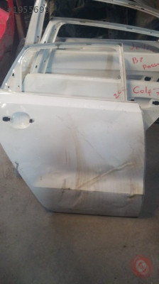 VOLKSWAGEN POLO ORJINAL ÇIKMA SAĞ ARKA KAPI