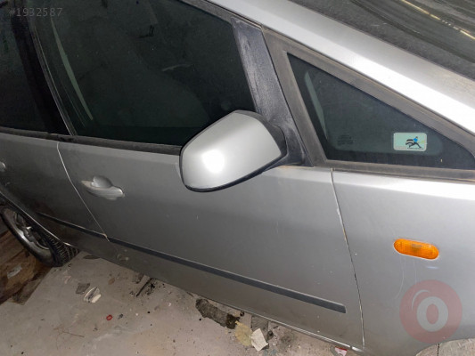 FORD C-MAX SAĞ ÖN KAPI ÇIKMA