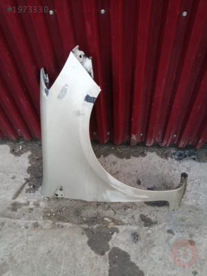 RENAULT CLİO 3 ÖN SAĞ ÇAMURLUK