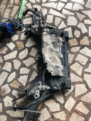 Renault Megane 4 Çıkma Motor Alt Beşiği Traversi