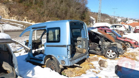 OPEL COMBO C SOL ARKA ÇAMURLUK .OTO ERKAN ÜNYE
