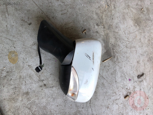 Renault clio 4 sol ön dikiz ayna
