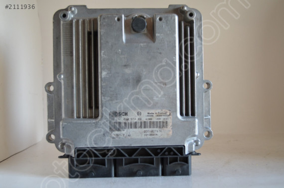 0281030973 237102747R 237104377R MOTOR BEYNİ RENAULT CLİO 4