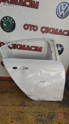 FİAT EGEA SAĞ ARKA KAPI VE TÜM PARÇALARI