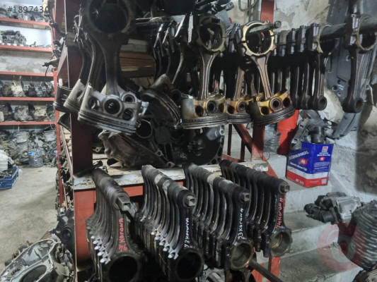 2007-2010 TOYOTA AURİS  ÇIKMA TEMİZ 1,6 PİSTON KOLU