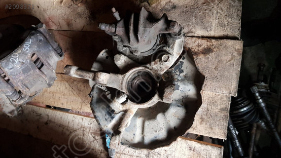 volvo 460 çıkma sağ sol ön taşıyıcı adet
