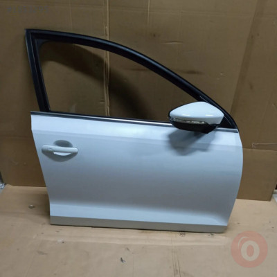 5C6831056G 5C6831056B 5C6831056D SAĞ ÖN KAPI VW JETTA 2015>>