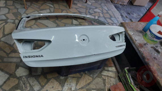 ORJİNAL ÇIKMA OPEL İNSİGNİA B BAGAJ