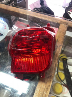 3008 SİS LAMBASI ARKA SOL PEUGEOUT 9811718480