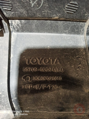55709 02070 Toyota Corolla E12 cam önü ızgarası Ön cam ızgar