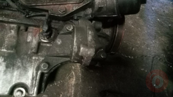 Opel Astra j,Insignia 2.0 dizel sağ akis ayağı braket çıkma