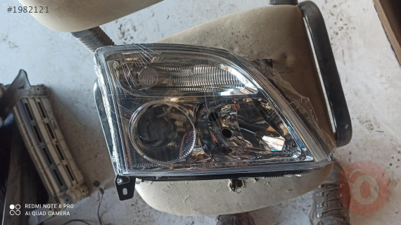 Vectra c sağ ön far