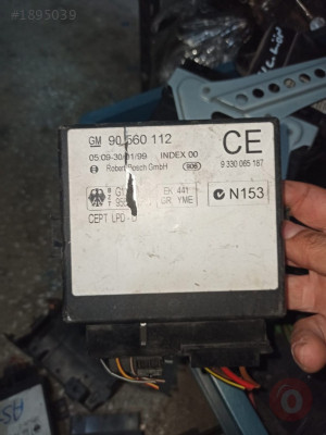 OPEL ZAFİRA MERKEZİ KİLİT BEYNİ 90560112 CE