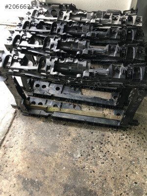 Çıkma orjınal Courier ön panel yeni kasa
