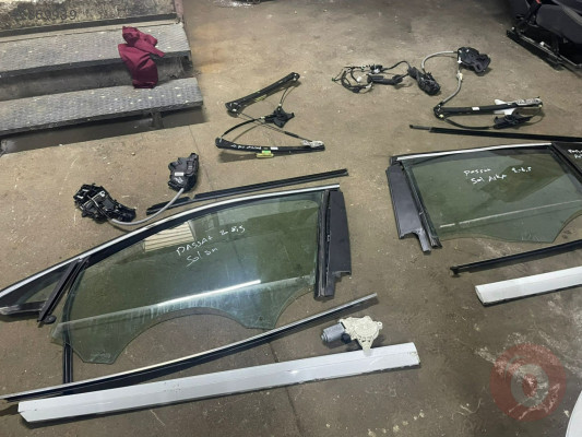 PASSAT B8 SOL ARKA KROM CAM ÇITASI 3g5839475