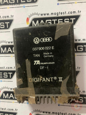 VW GOLF MK2 1.8 GTI PB ECU 037906022E MOTOR BEYNI