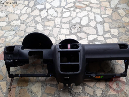 OPEL CORSA C TORPİDO - ÖN GÖĞÜS -