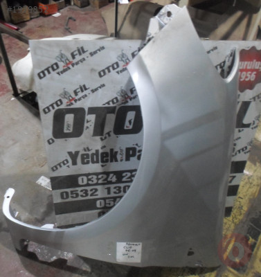 RENAULT CLİO SYMBOL 2006 - 2009 ÖN SOL GRİ ÇIKMA ÇAMURLUK