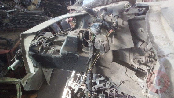 peugeot 206 sağ ön podye