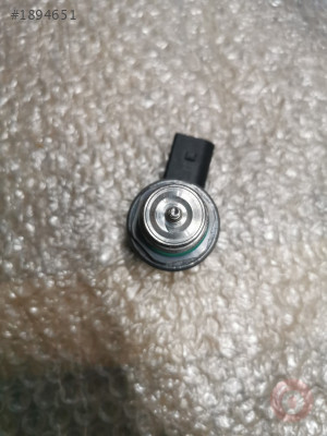 04L130764 04L130764C 04L130764D RAİL BASINÇ MÜŞÜRÜ AUDİ A4 A