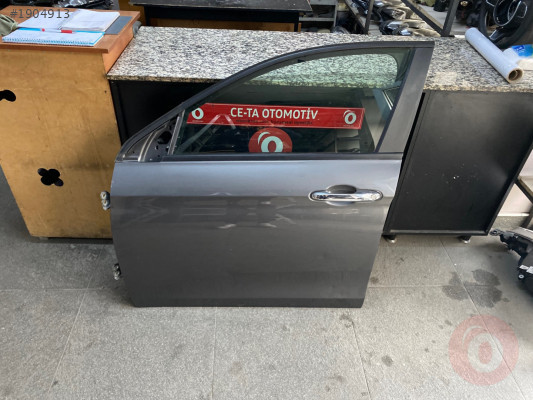 FİAT EGEA SOL ÖN KAPI FÜME DOLU SÖKME ORJİNAL HATASIZ