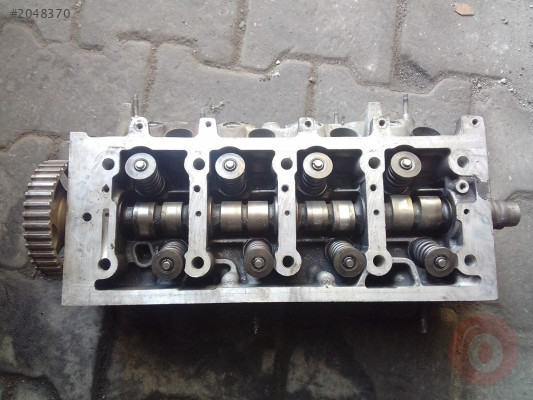 Peugeot 206 1.4 silindir kapağı