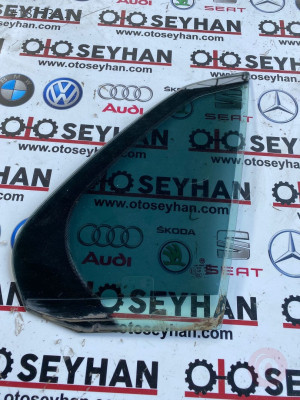 volkswagen jetta 2004-11 sağ arka kapı kelebek camı (cam)