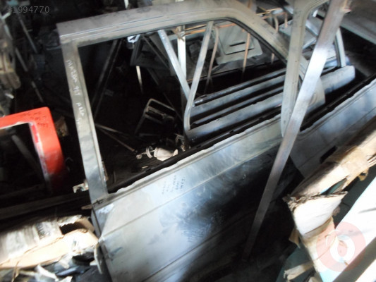 MAZDA 929 (2963) GRİ SOL ARKA KAPI ÇIKMA