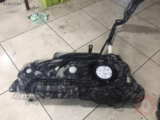 PEUGEOT 301 ÇİKMA YAKIT DEPOSU