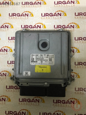 0281015935 A6421507700 CR4.13 MERCEDES GL320 MOTOR BEYNİ