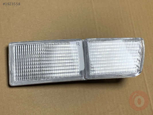 VW GOLF 3 VENTO 92-99 TAMPON REFLEKTÖRÜ BEYAZ SAĞ 1H0941778