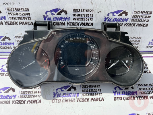 RENAULT MEGANE 4 BENZİNLİ KM SAATİ