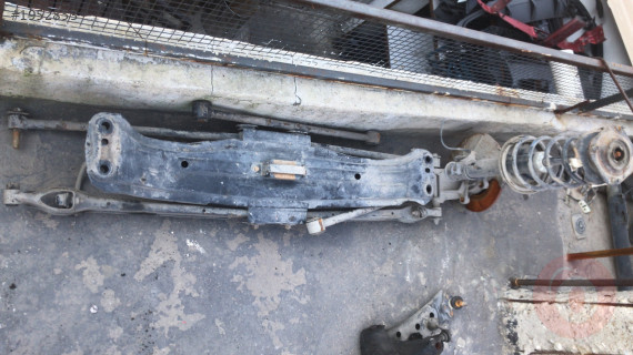 Mazda 626 arka dingil