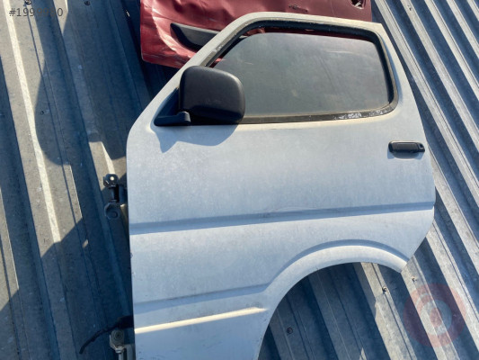 ÇIKMA Toyota Hiace 97 Sol ön kapı Hatasız Orjinal