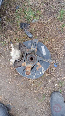 fiat uno 70 çıkma sağ ön taşıyıcı