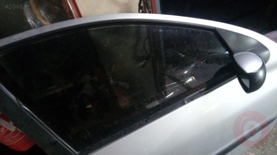 peugeot 206 çıkma sağ kapı camı