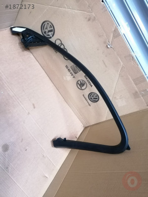 4G0867610 SAĞ ÖN KAPI CAM ÇERÇEVESİ AUDİ A6 2011 >>